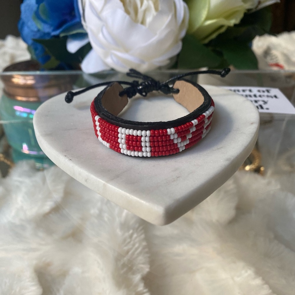 ❣️LOVE UNITES US❤️POSH LOVE ❤️ Host~Pick‼️ORIGINAL LOVE Bracelet Handmade❣️